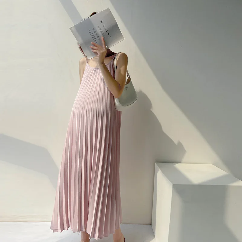 Vestido de embarazo plisado en gasa con cinturón beige-rosa - imagen 4