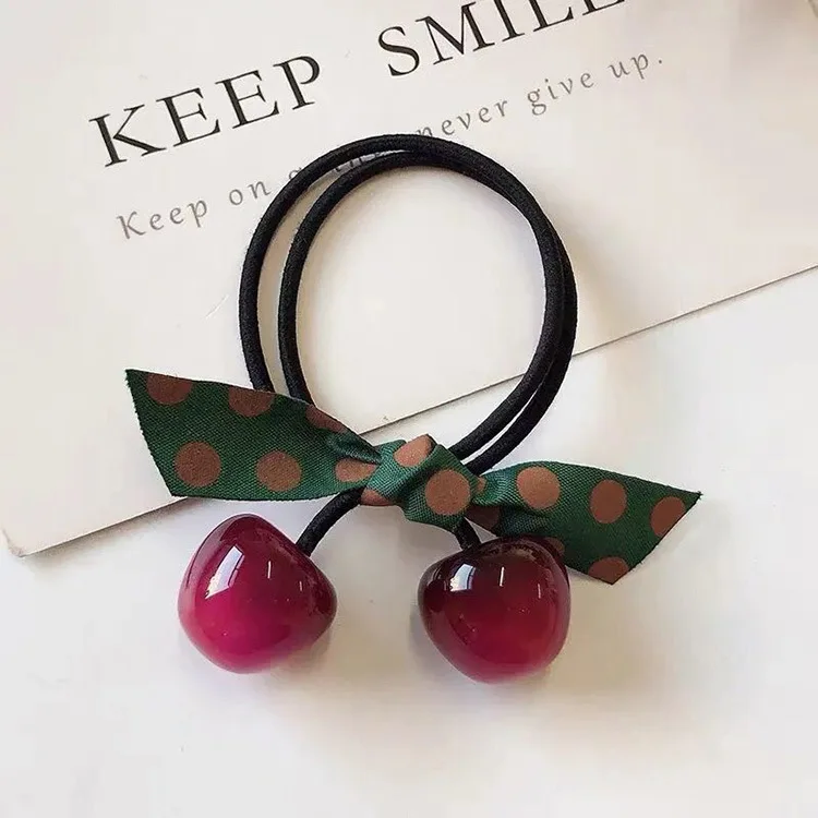 Anillo de cuero cereza para pelo infantil – diseño exclusivo - imagen 3
