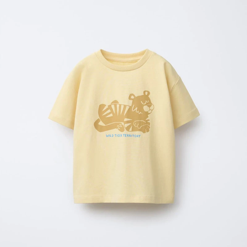 Camiseta infantil de verano para uso diario