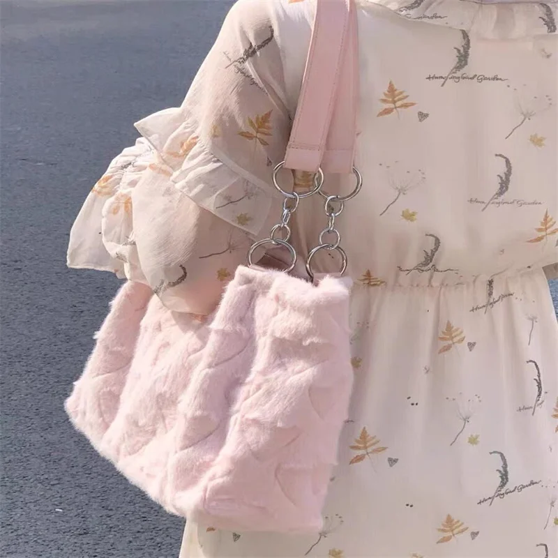 Bolso de hombro de felpa elegante para niña y mujer de calle sencillo - imagen 4