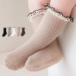 Calcetines antideslizantes de encaje en algodón de primavera para bebé