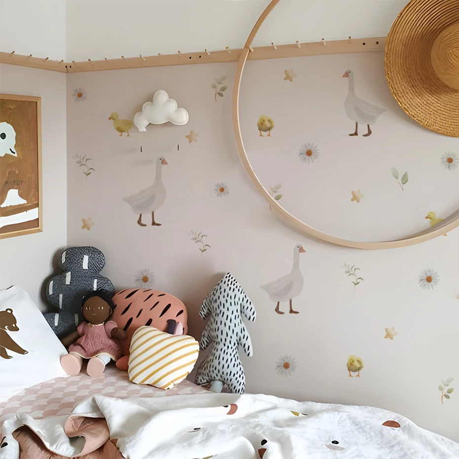 Vinilos decorativos infantiles con motivos de patos, estrellas y flores