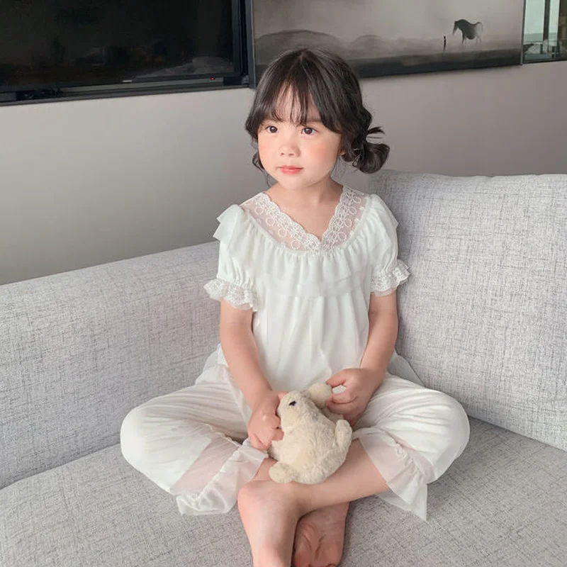 Pijama algodón para niña – Estilo princesa con encaje - imagen 2