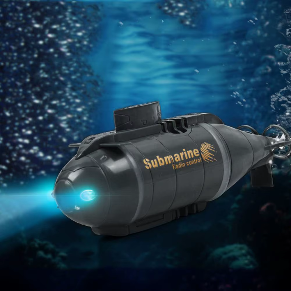 Submarino RC CONUSEA visto desde arriba