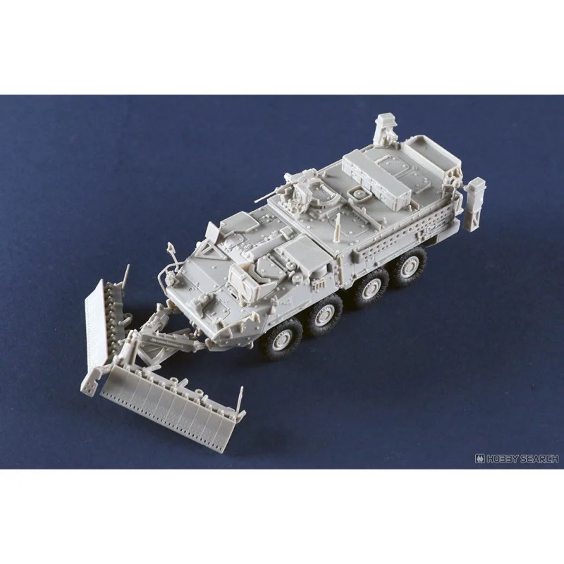 Trumpeter Stryker: maqueta de vehículo militar para montar infantil - imagen 4