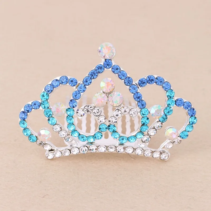 Pinza decorativa para peinar con estilo