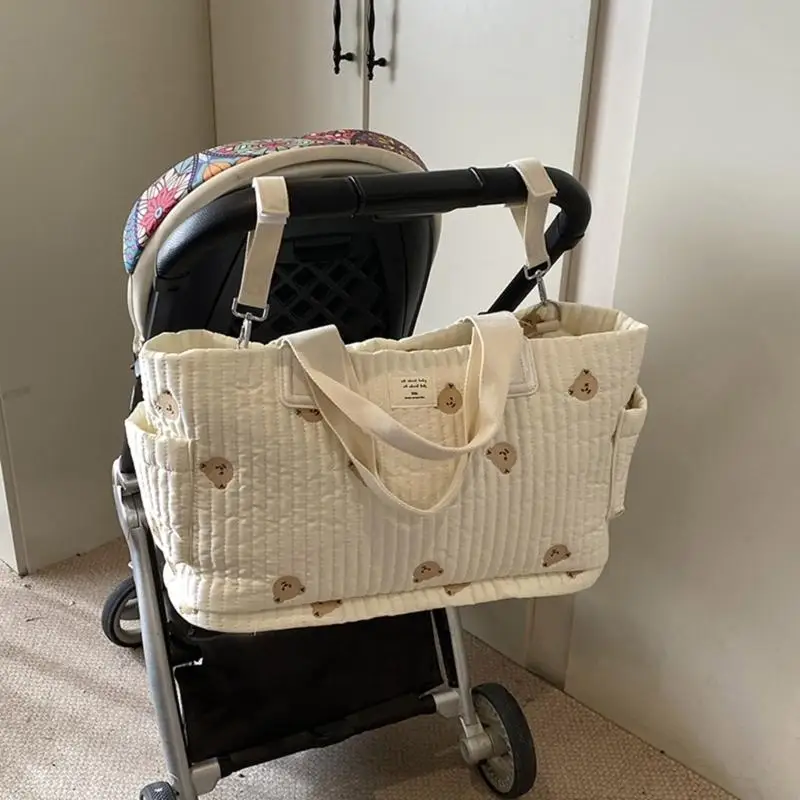 Bolso maternal bordado – Gran capacidad para biberones y pañales