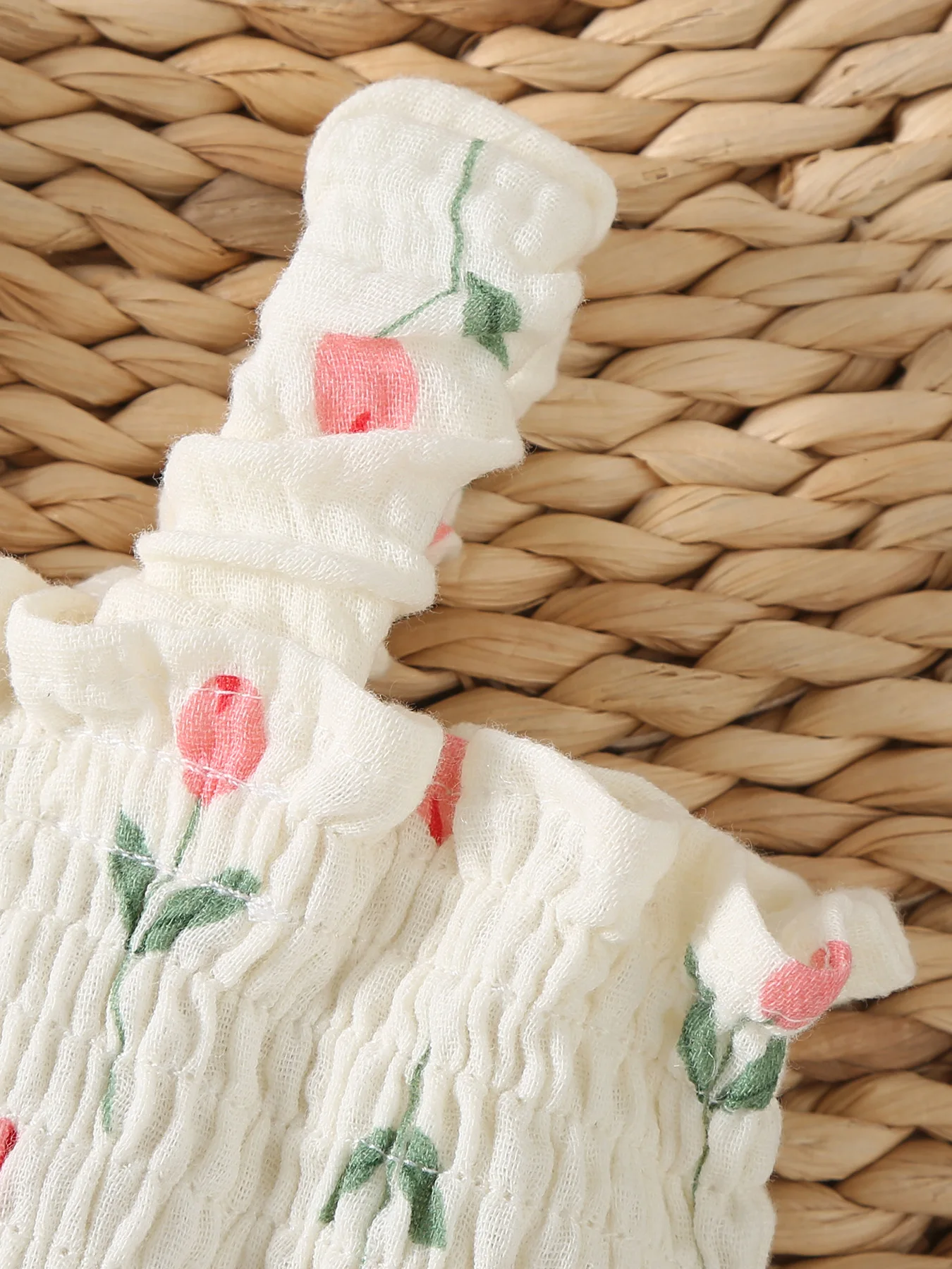Detalle del estampado floral