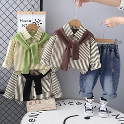 Conjunto bebé a rayas de manga larga para primavera y otoño