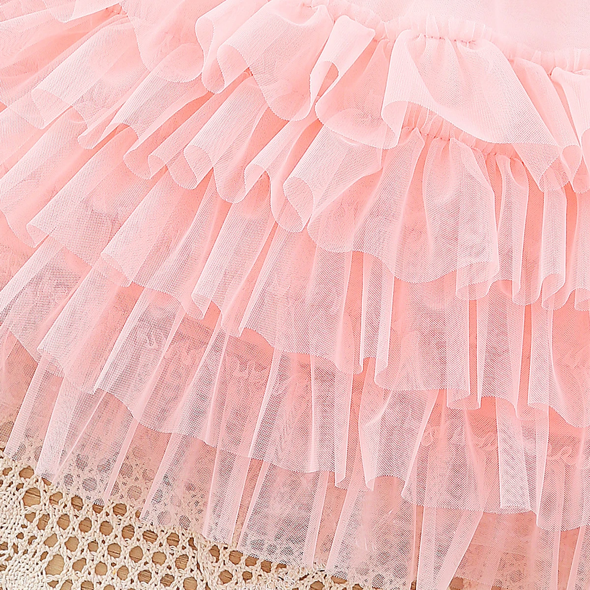 Vestido adorable para niña pequeña
