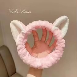 Diadema de lana con orejas gatunas coral suave y cómoda