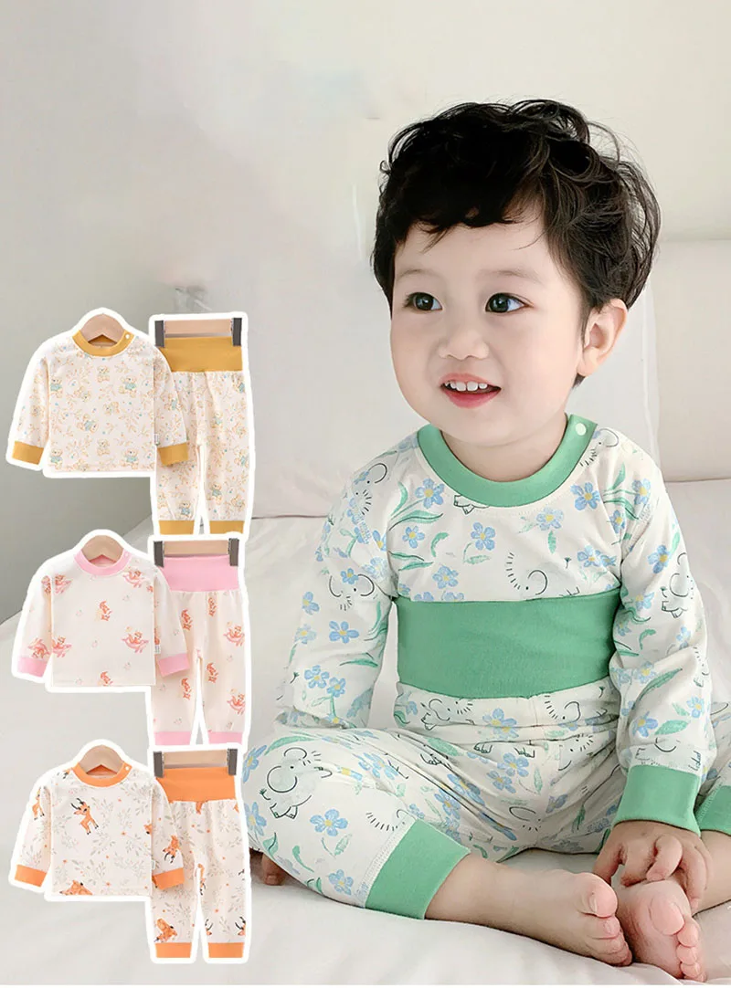 Pijama de algodón con estampado floral - detalle
