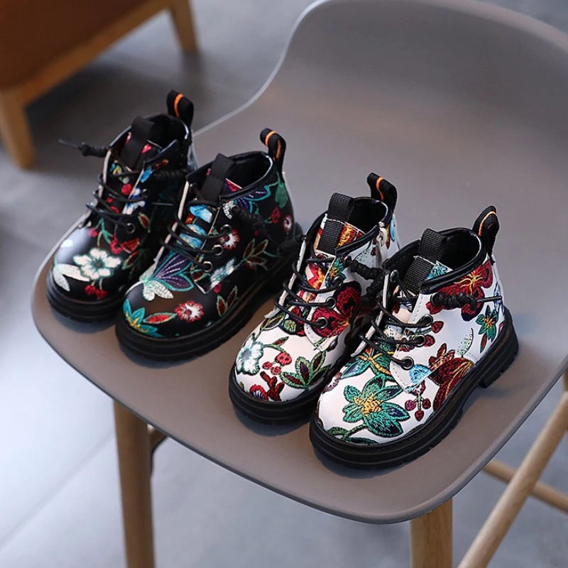 Botas cortas antideslizantes para niña de uso diario - imagen 4