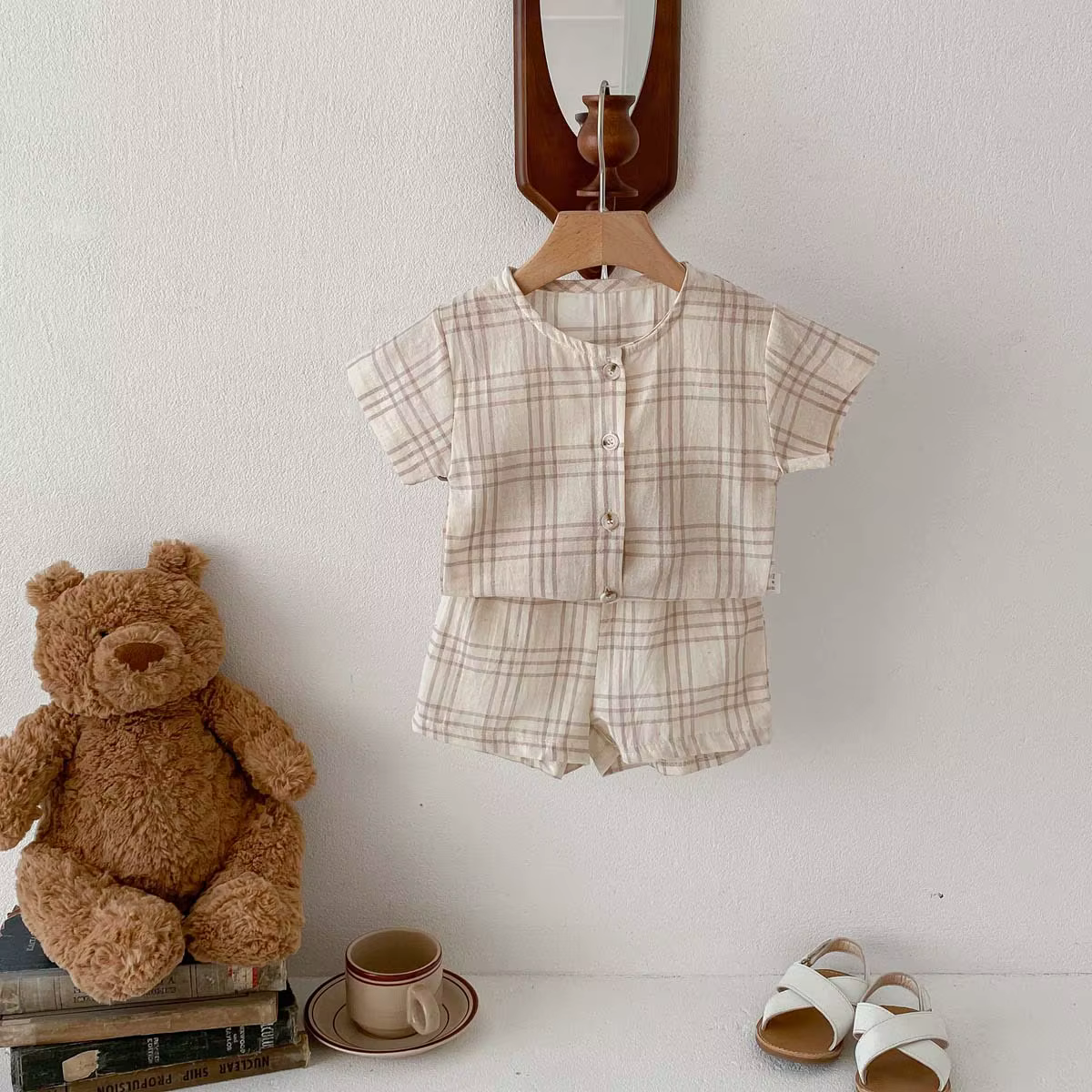 MILANCEL Conjunto verano a cuadros para bebé y niño – Camiseta y pantalones - imagen 3