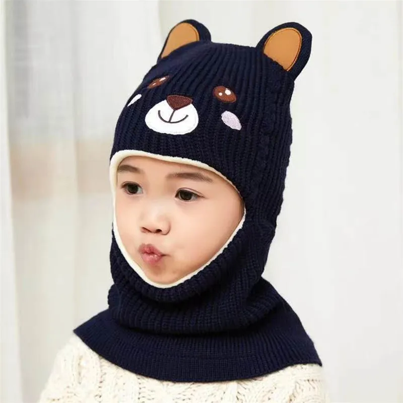 Gorro de invierno bebé de terciopelo con capucha osito