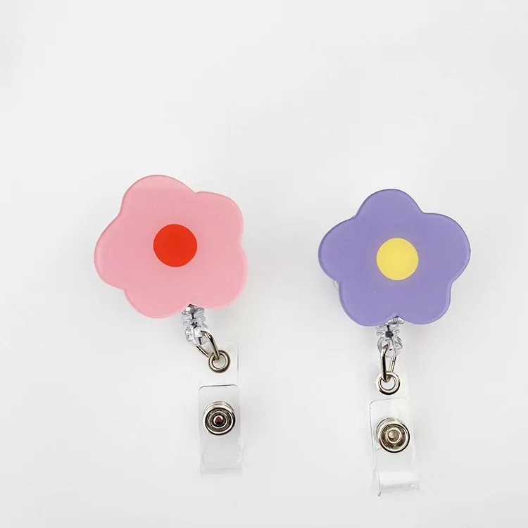 Clip retráctil para tarjeta identificativa floral con cordón - imagen 3