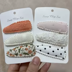 Horquillas de encaje con lazo floral para niña