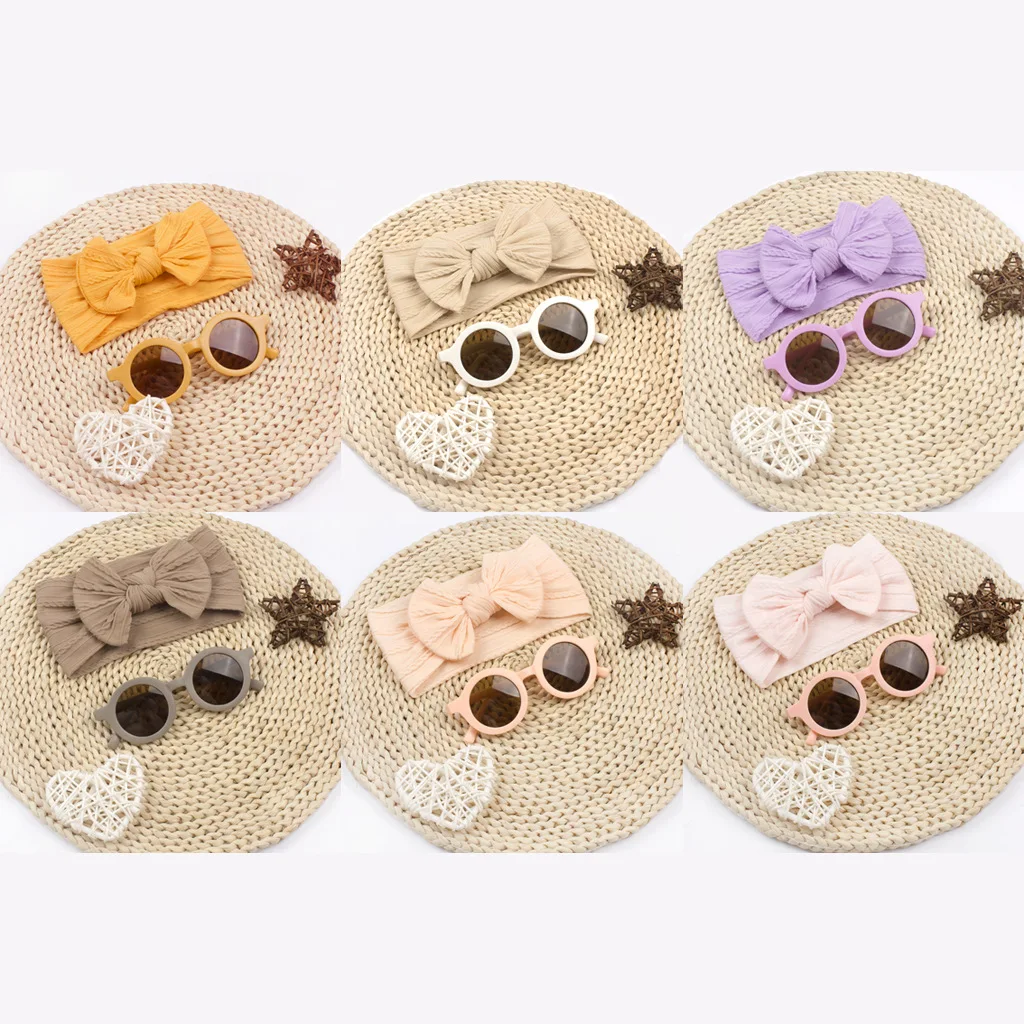Diadema y gafas de sol para niñas en color sólido
