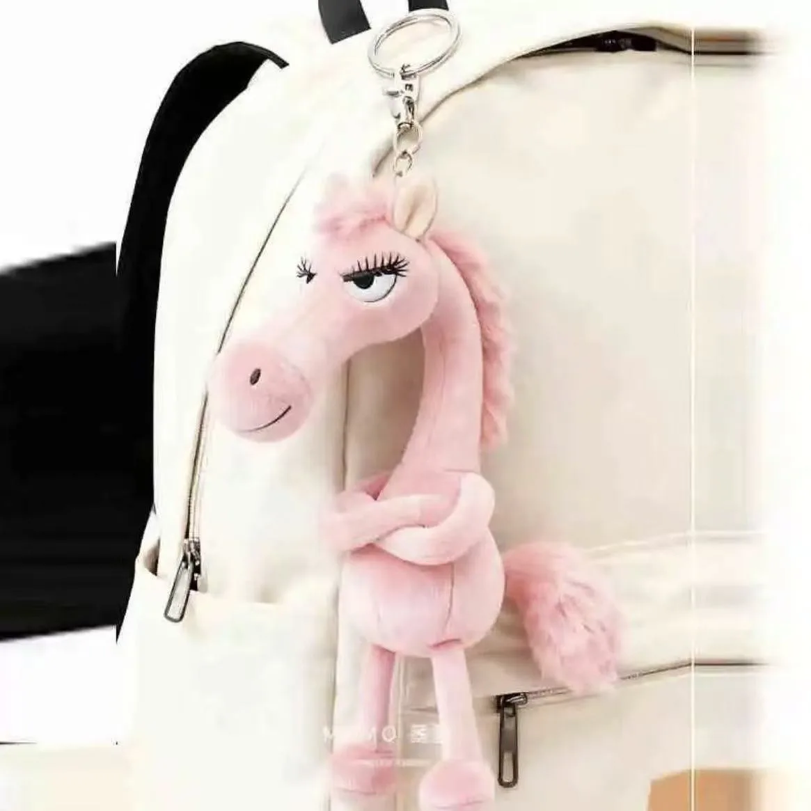 Llavero de caballo negro para mochila y llaves, estilo moderno - imagen 2