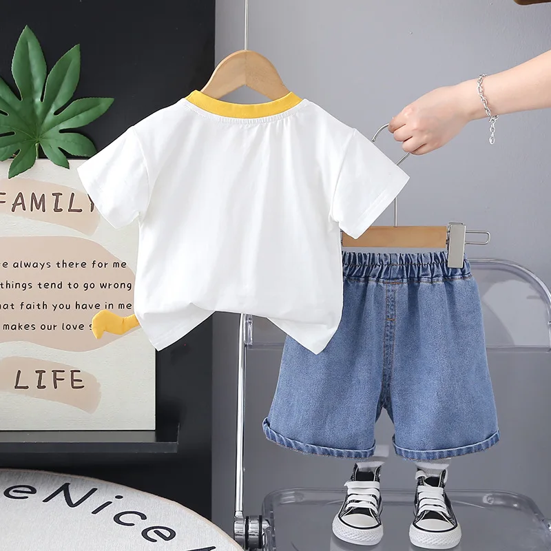 Conjunto de verano para bebés con camiseta y pantalón corto - imagen 5