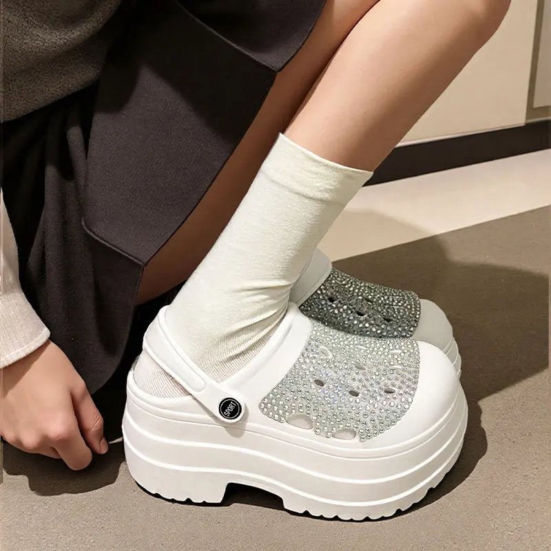 Zuecos de plataforma con sandalias brillantes EVA suaves para niña - imagen 2
