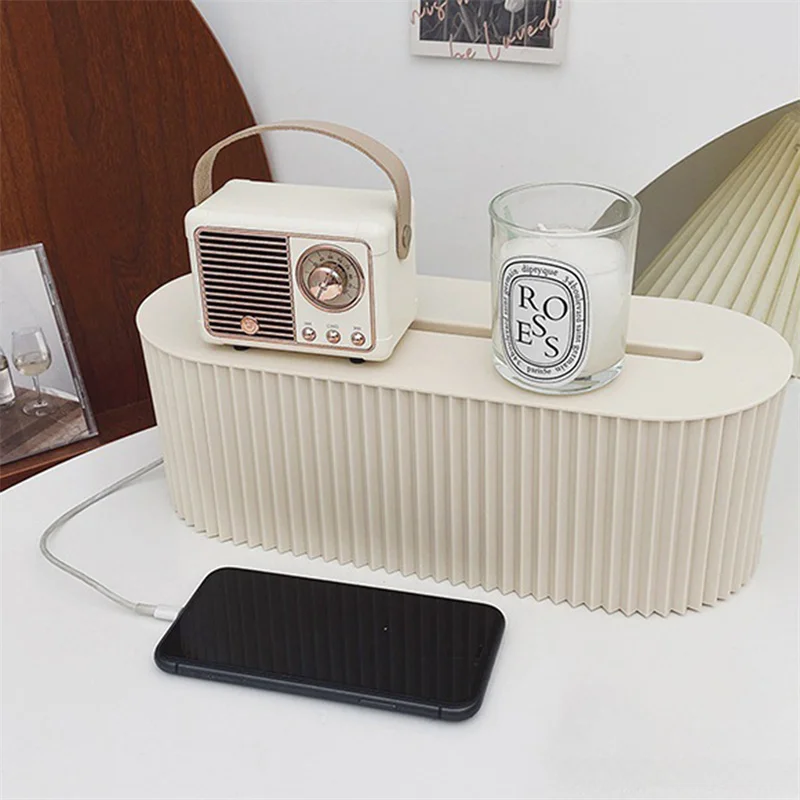 Organizador de cables para escritorio con enchufe: ordena y protege - imagen 4