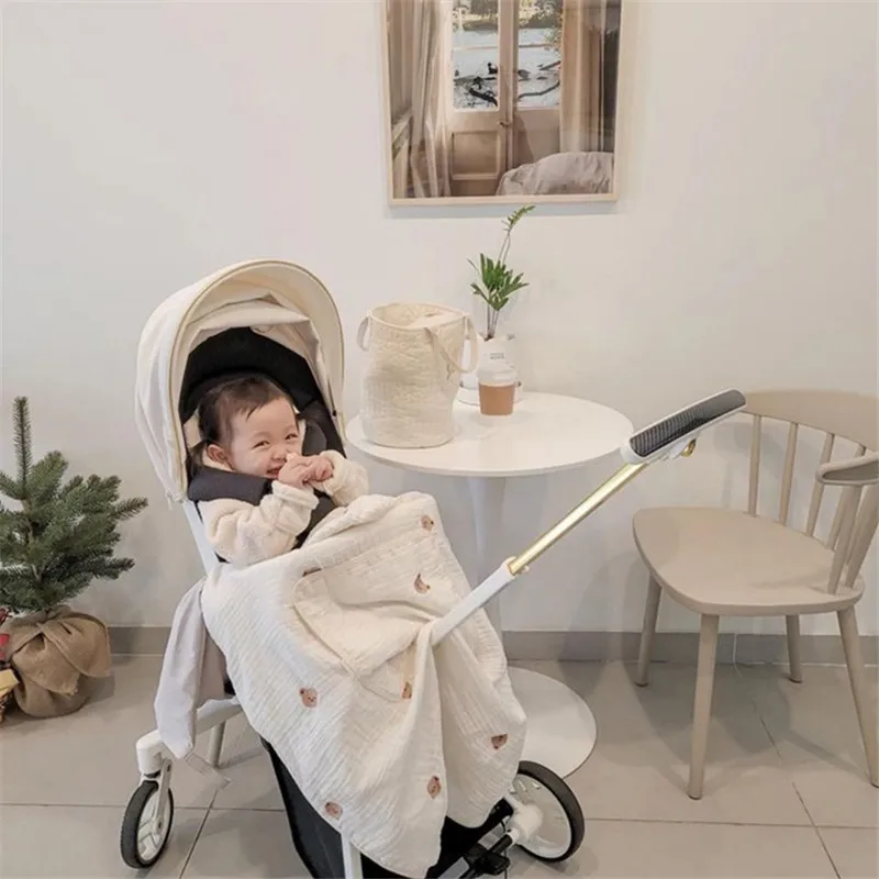 Manta multifuncional para cochecito con protección antimosquitos - imagen 5