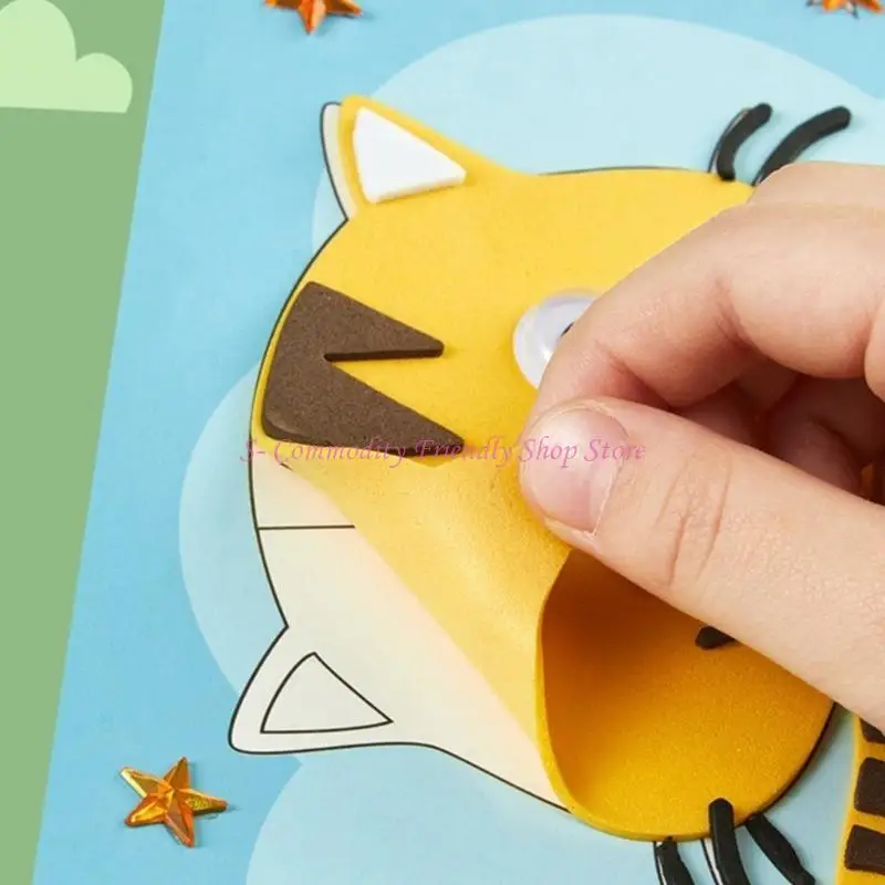 Libro de pegatinas para niños o niñas: motricidad fina, comunicación - imagen 3
