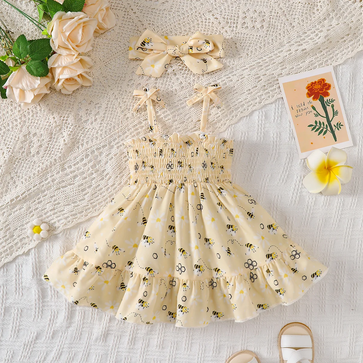 Conjunto de verano para niña con vestido camisero y diadema abeja - imagen 4