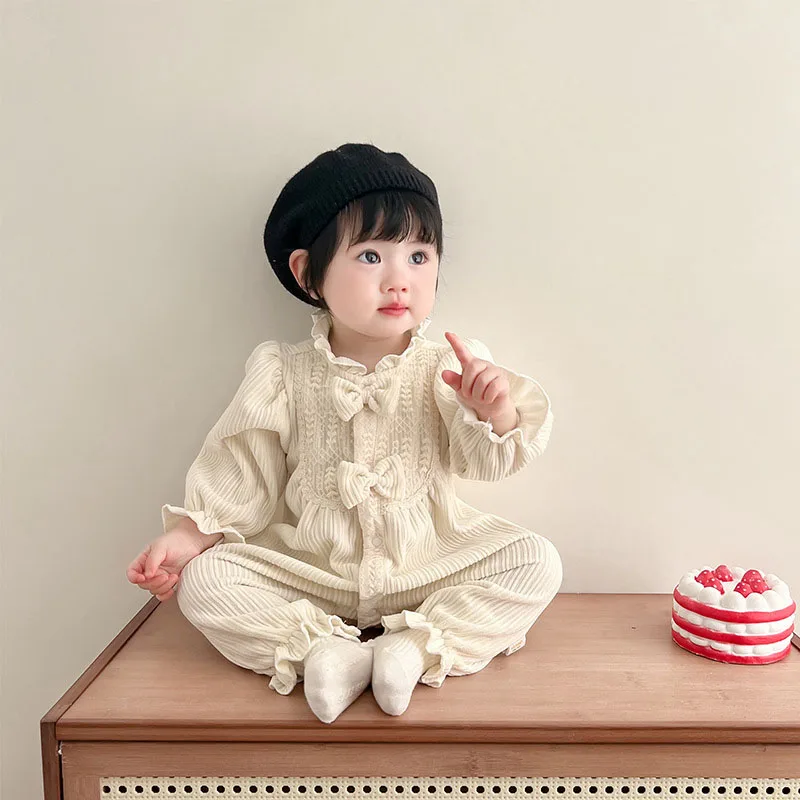 MILANCEL Mameluco beige para niña – Confeccionado en tejido suave - imagen 3