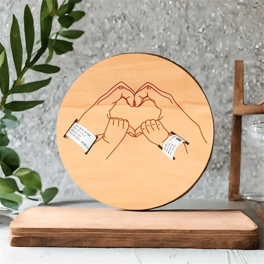 Soporte de recuerdo grabado recién nacido con nombre personalizado - imagen 4