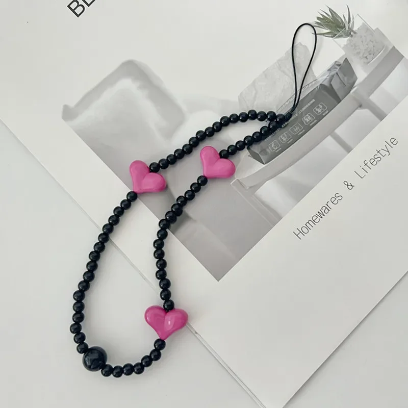 Colgante para móvil con cuentas acrílicas en forma de corazón - imagen 4