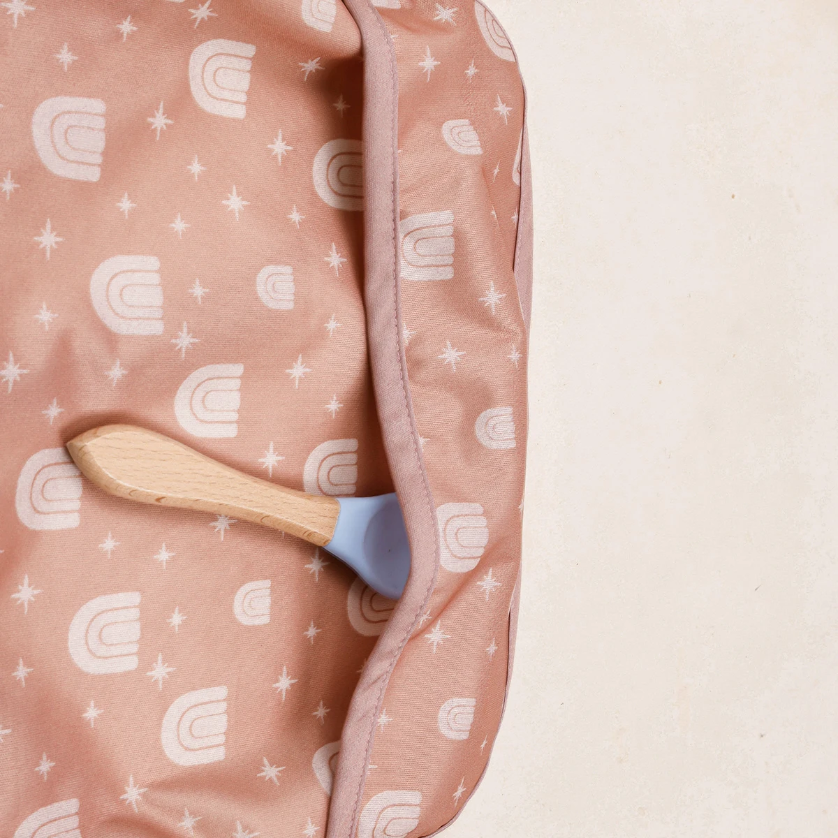 Babero impermeable para bebé – Tejido reciclado transpirable - imagen 3