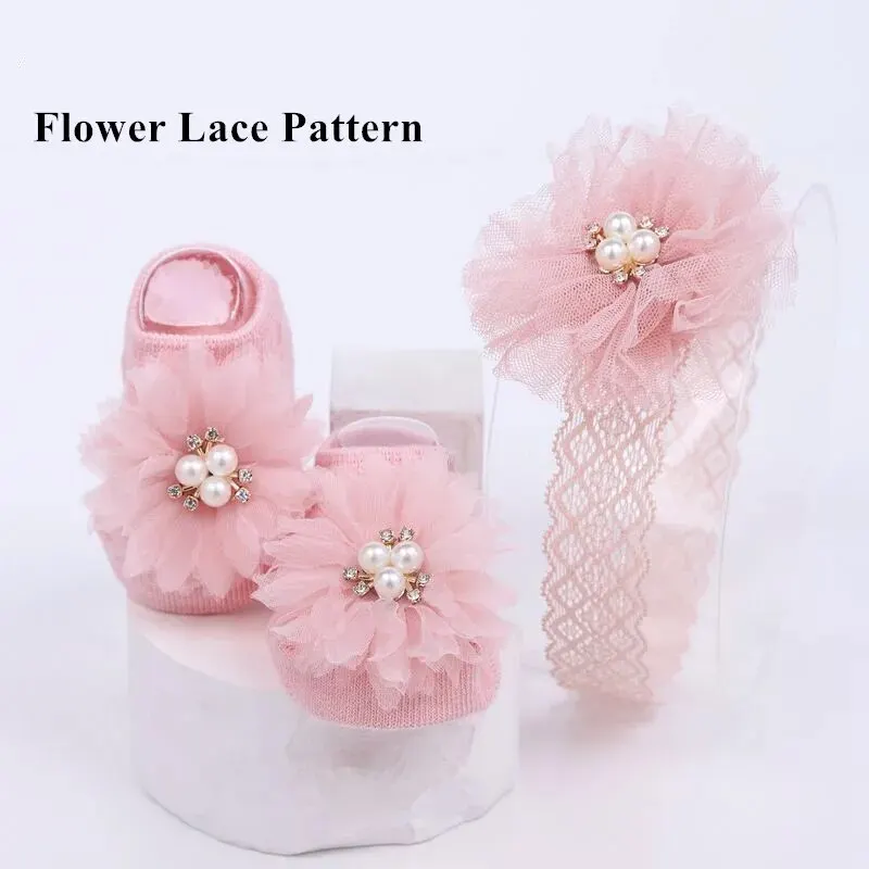 Diadema con lazo de perlas