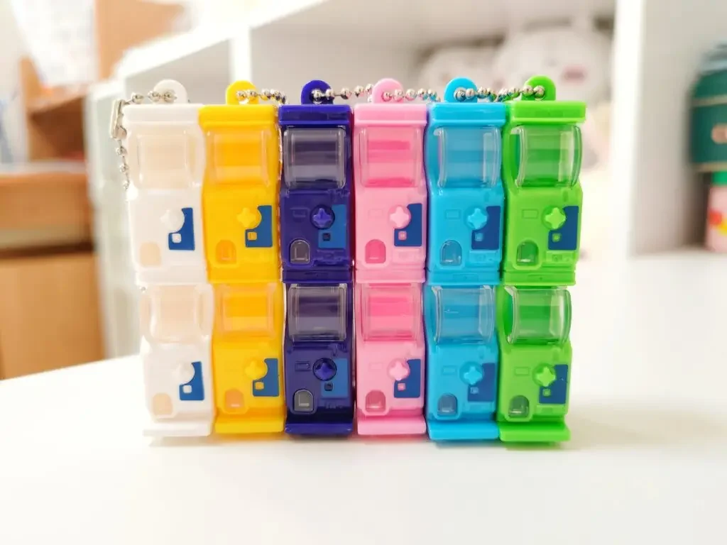 Chii Gacha miniaturas de juguete cápsula colgantes para llavero - imagen 3