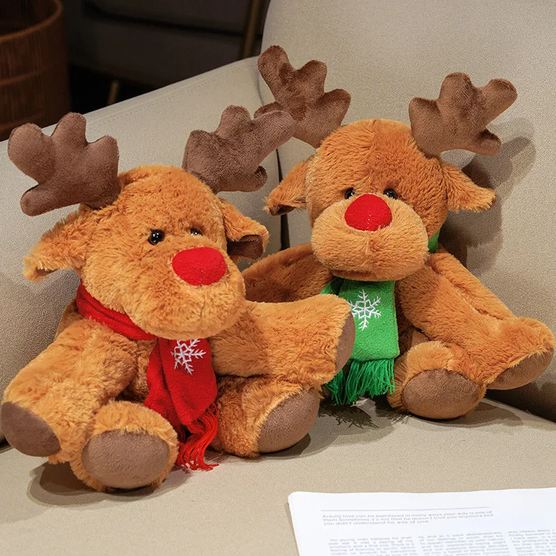 Renos de peluche esponjosos con estilo navideño