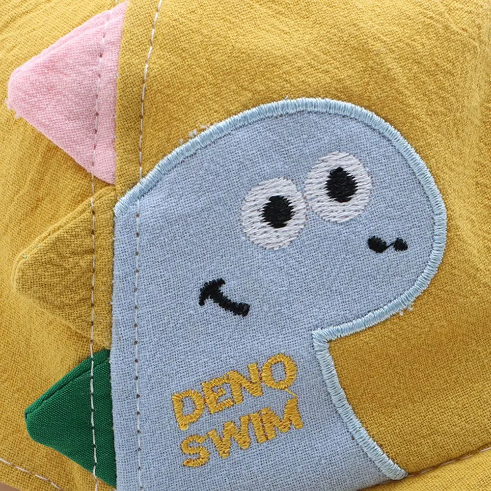 Gorra infantil con estilo y dibujo cartoon