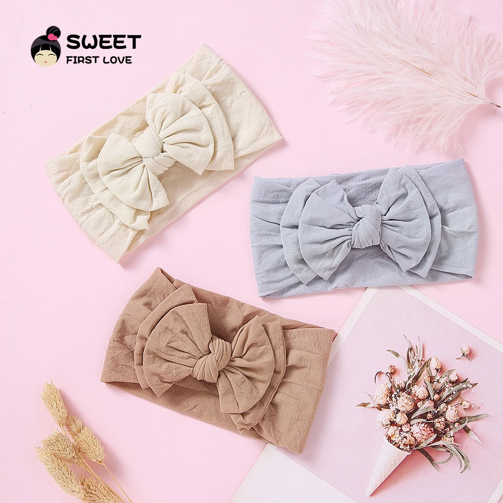 Muestra de colores disponibles para la cinta elástica de pelo para bebé