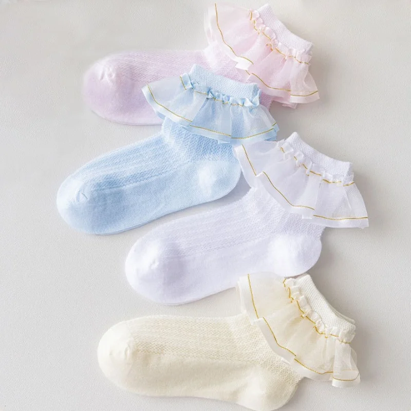 Calcetines de encaje con volantes blancos de algodón suave para niñas - imagen 3