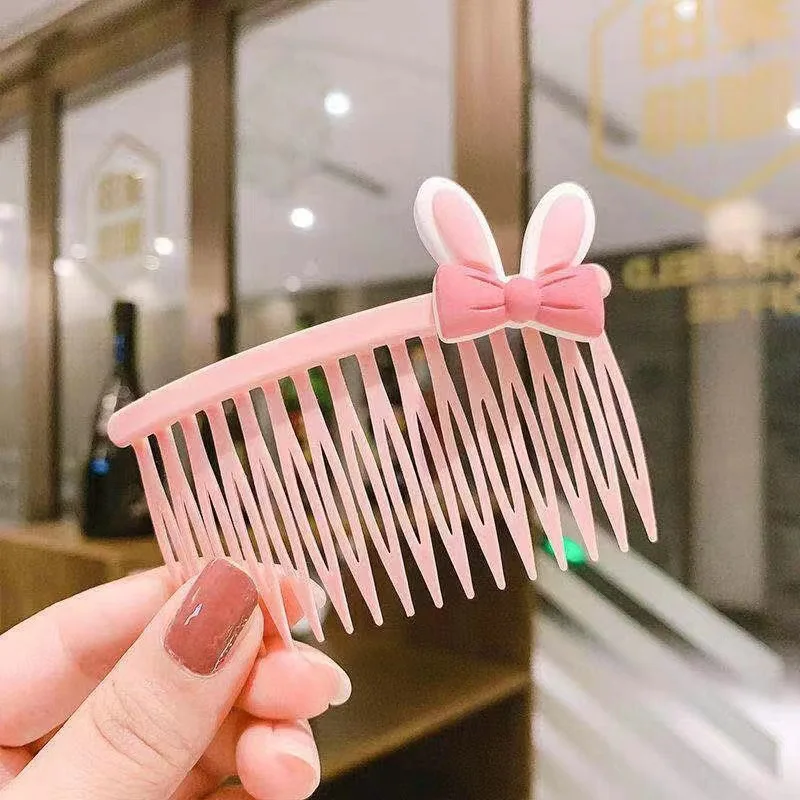 Set de pinzas y peine para niña con adornos divertidos - imagen 3