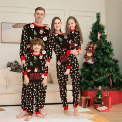 Pijamas navideños a juego – Familia con dibujos animados para bebés