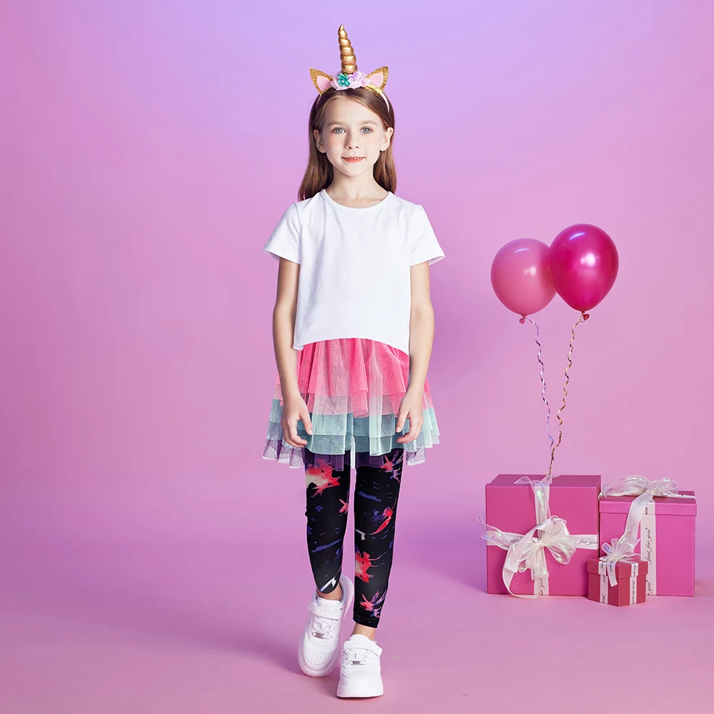 Detalle del estampado de unicornio en las mallas