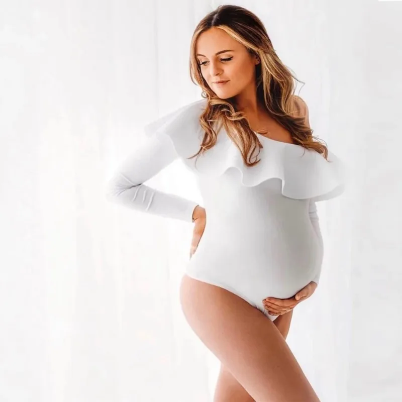 Body frontal durante sesión de maternidad