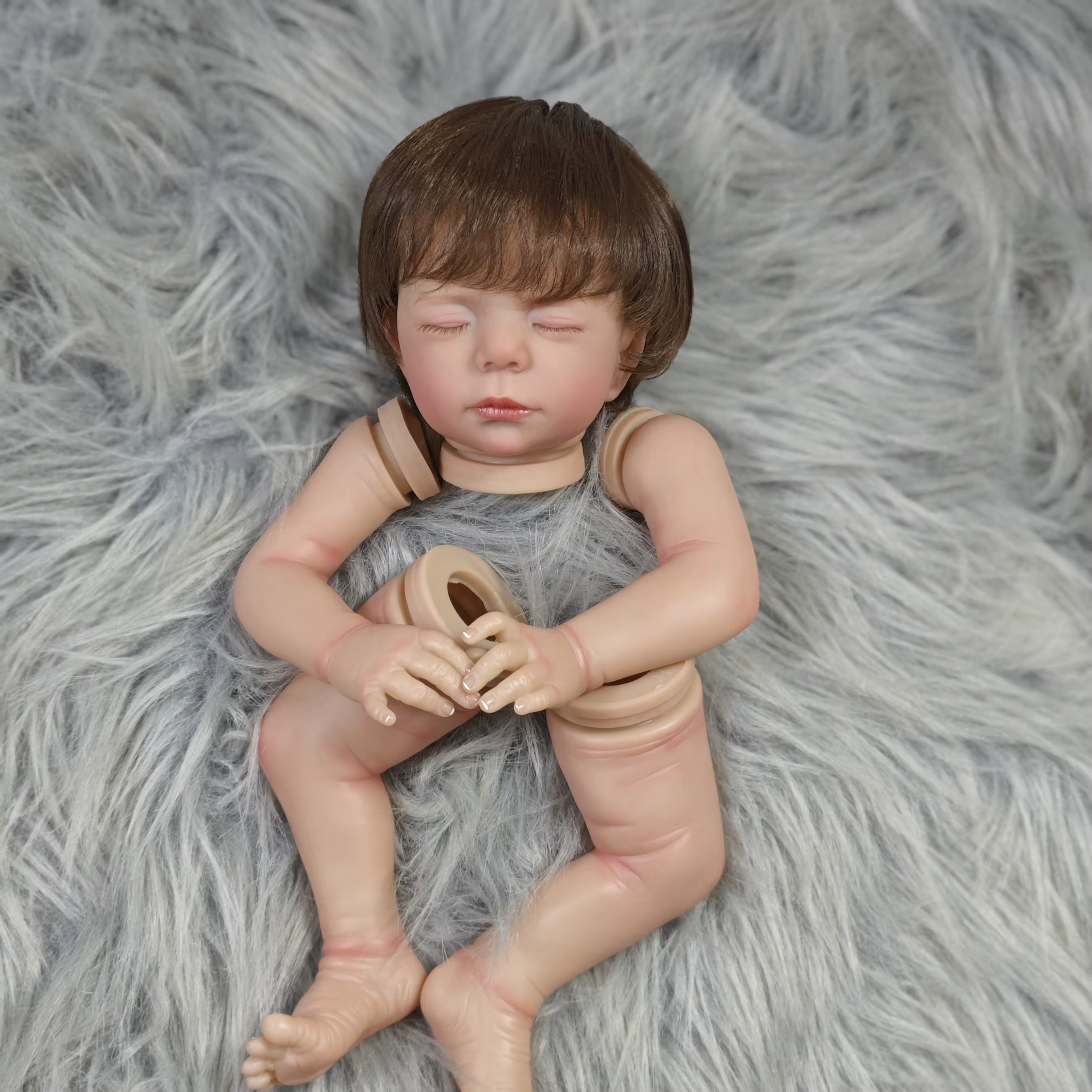 Muñeca realista de vinilo Luise, piel 3D pintada a mano - imagen 3