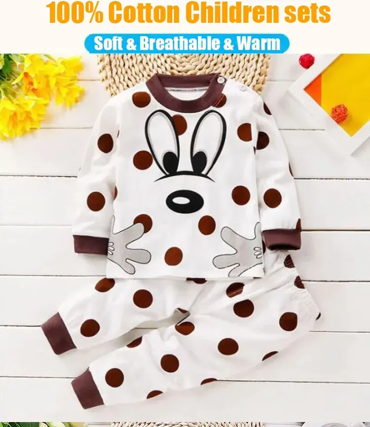 Pijama infantil con diseños coloridos