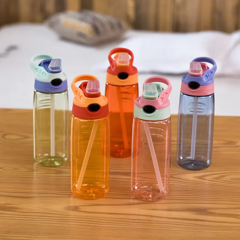 Botella infantil con pajita – Taza deportiva homologada para niño - imagen 3