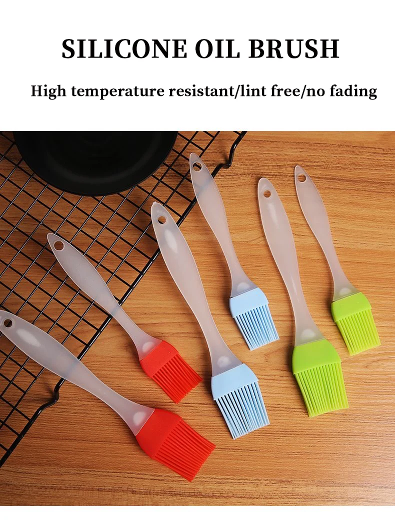 Pincel de silicona aplicado en preparaciones de cocina