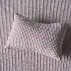 Manta bebé para sesión de fotos con almohada y gorros flores