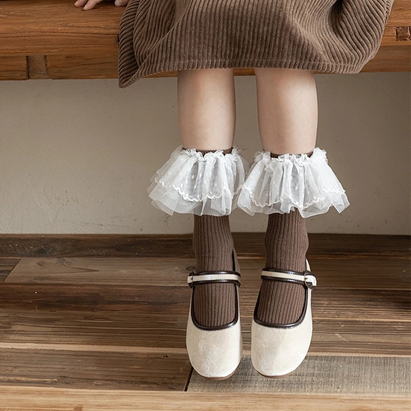 Calcetines de tubo medio con volantes de encaje estilo princesa - imagen 2