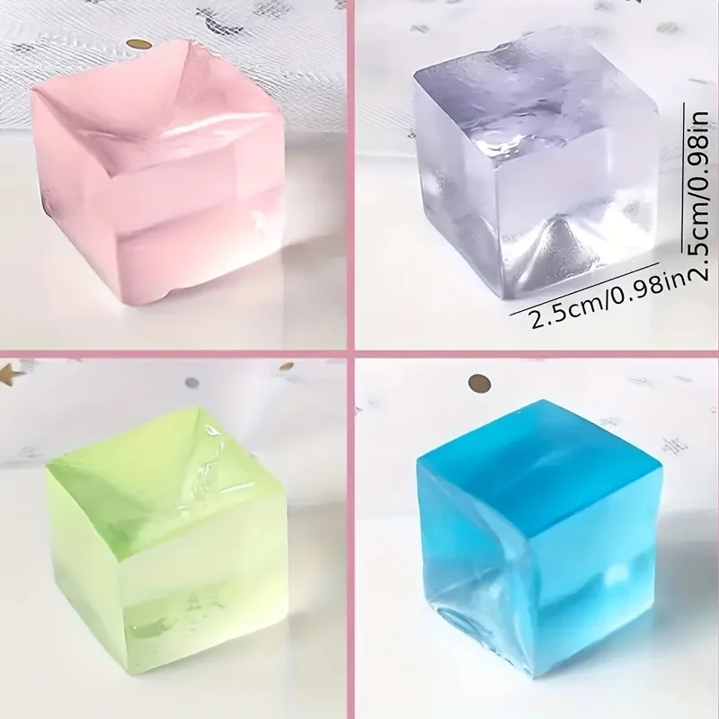 Bolas antiestrés de cubo en varios colores
